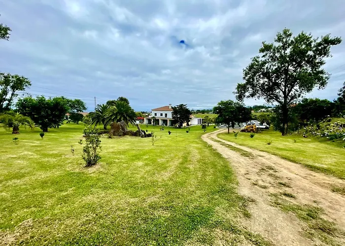 Solar Pontes * Capelas (Sao Miguel)